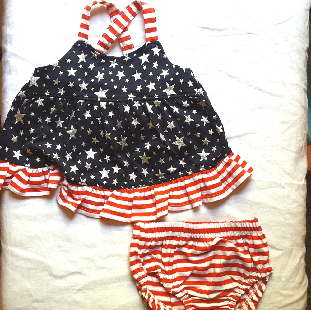 Lightning Bug Baby Girl's Outfit